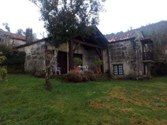 Casa en venta en Cotobade, Cotobade photo 0