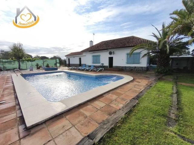 Chalet en venta en Cartaya, Cartaya photo 0