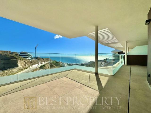 Apartamento en venta en Rincón de la Victoria photo 0