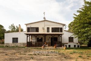 Chalet en venta en Maçanet de la Selva, Mont Barbat photo 0
