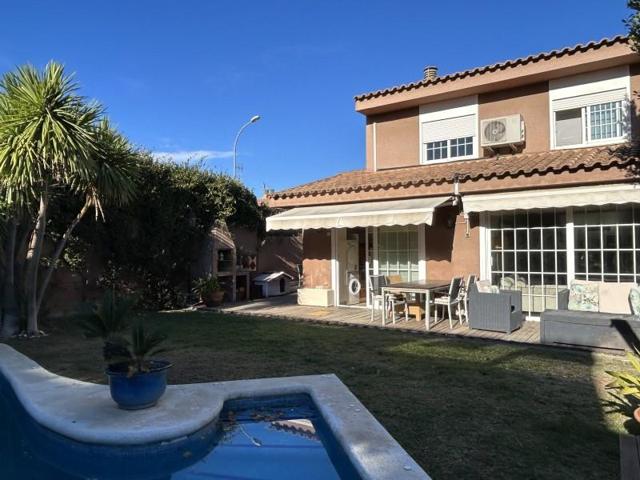 Casa en venta en Sant Quirze del Vallès photo 0