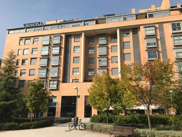 Duplex en venta en Madrid, Legazpi photo 0