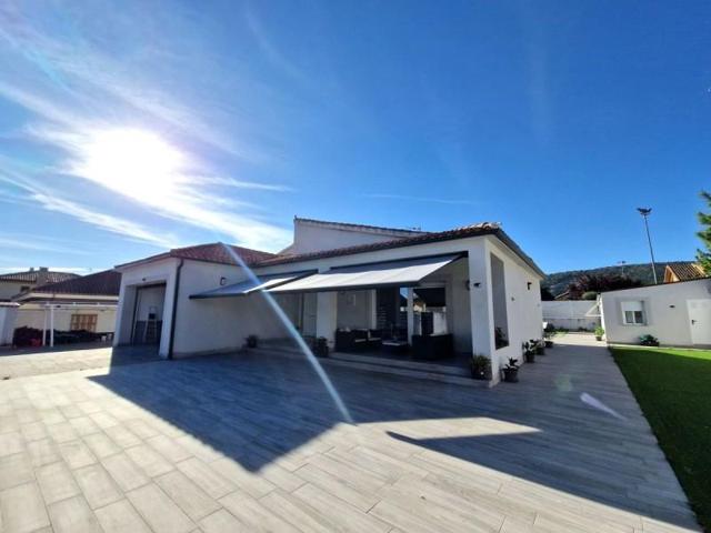 Casa en venta en Plasencia, Kilometro 4 photo 0