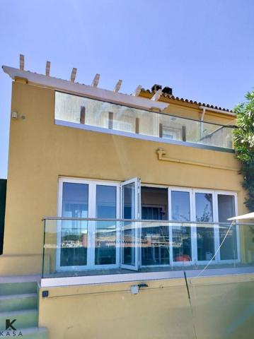 Adosada en venta en La Línea de la Concepción, Alcaidesa photo 0