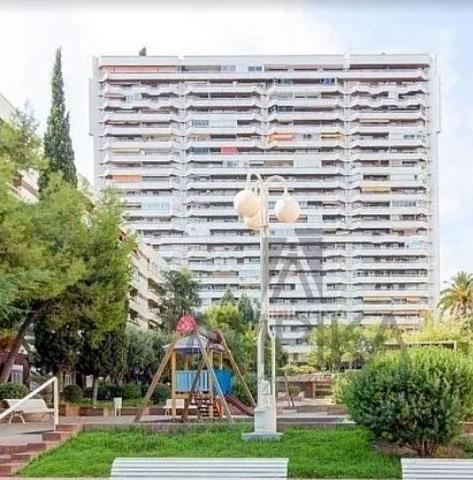 Apartamento en venta en Barcelona photo 0