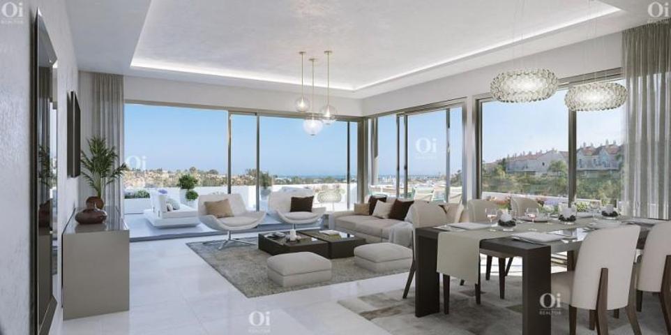 Apartamento en venta en Estepona photo 0