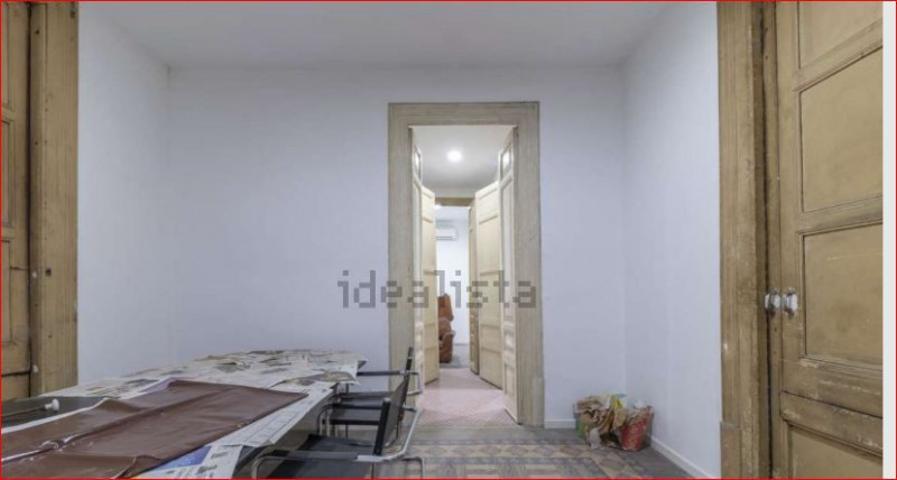 Piso en venta en Barcelona, Ciutat Vella - El Gotic photo 0