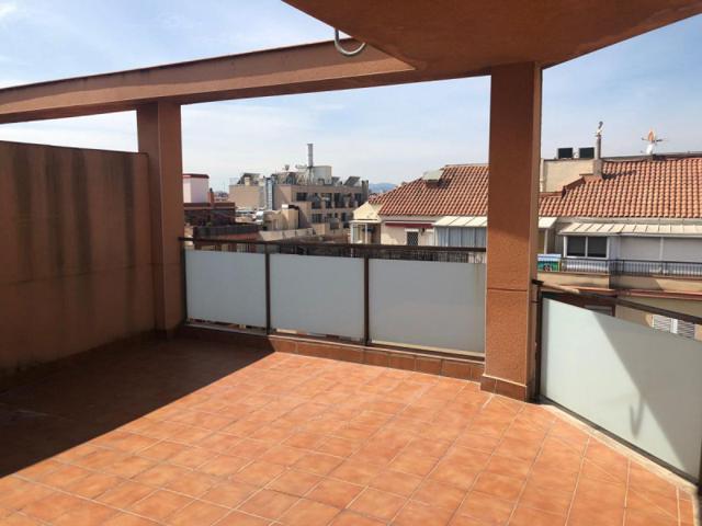 Aticos en venta en Barcelona, Sants Montjuic photo 0