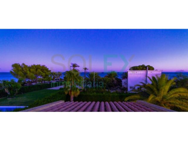 Casa en venta en L'Ametlla de Mar, Roques Daurades photo 0