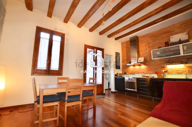 Piso en venta en Barcelona photo 0