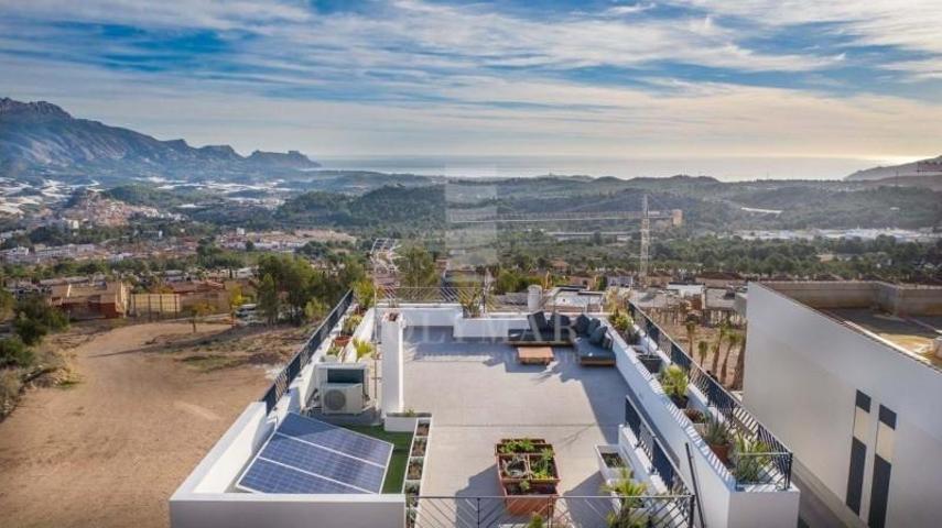 Chalet en venta en Polop, Polop photo 0