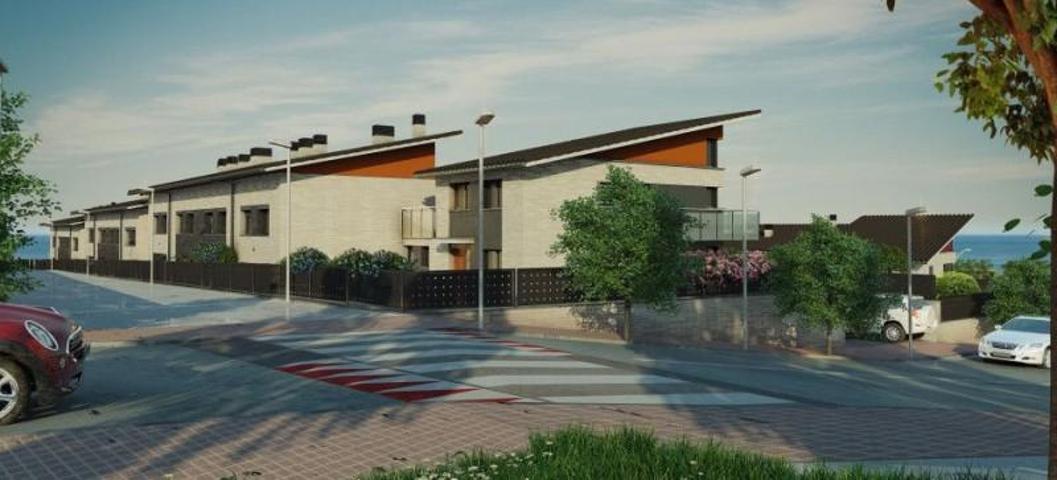 Adosada en venta en Teià, Teia photo 0