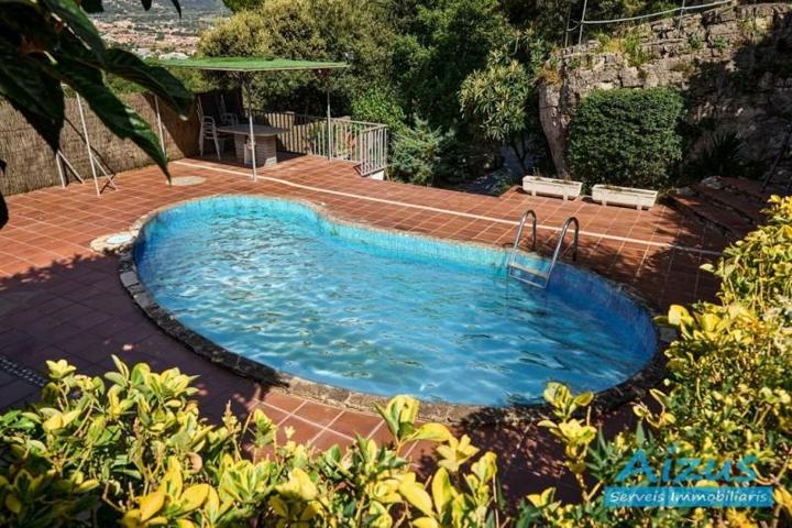 Chalet en venta en Seva, Seva photo 0