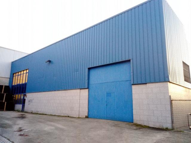 Nave industrial en venta en Vilagarcía de Arousa, Arealonga photo 0