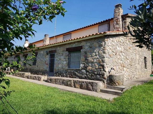 Chalet en venta en Losar de la Vera, Losar De La Vera photo 0