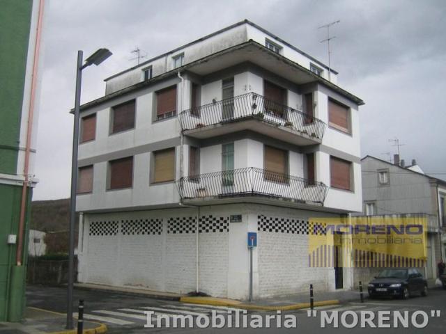 Terreno en venta en Sarria photo 0