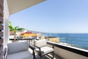 Piso en venta en Candelaria, Avda. Maritima photo 0