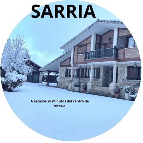 Casa en venta en Zuia, Sarria photo 0