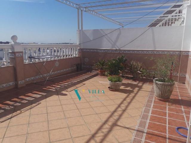 Casa en venta en Alcalá de Guadaira, Zona Silos photo 0