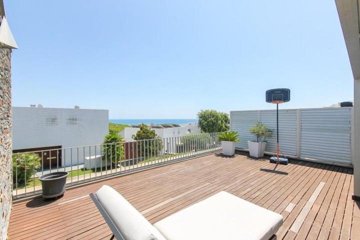 Duplex en venta en Sant Pere de Ribes, Cases del Mar - Blaumar photo 0