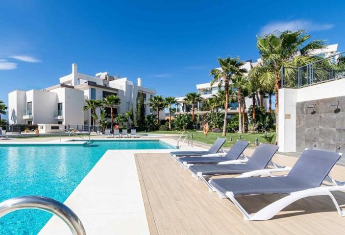 Apartamento en venta en Marbella, Artola Alta photo 0