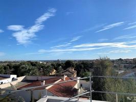 Chalet en venta en Torrevieja, Los Balcones photo 0
