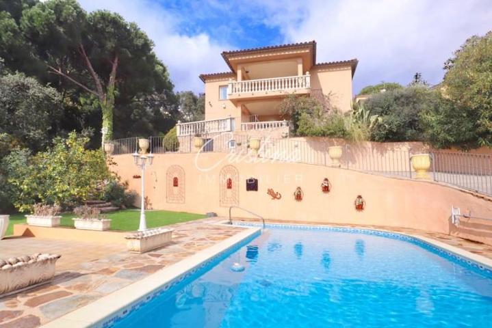 Casa en venta en Santa Cristina d'Aro, Urbanizacion - Les Teules photo 0