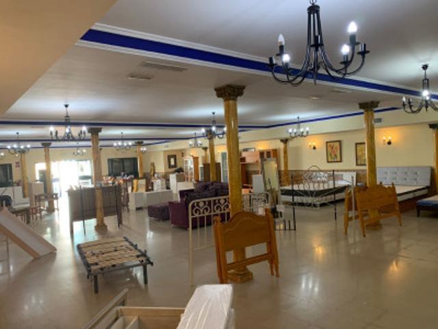 Nave industrial en venta en Estepona, Polígono Industrial photo 0