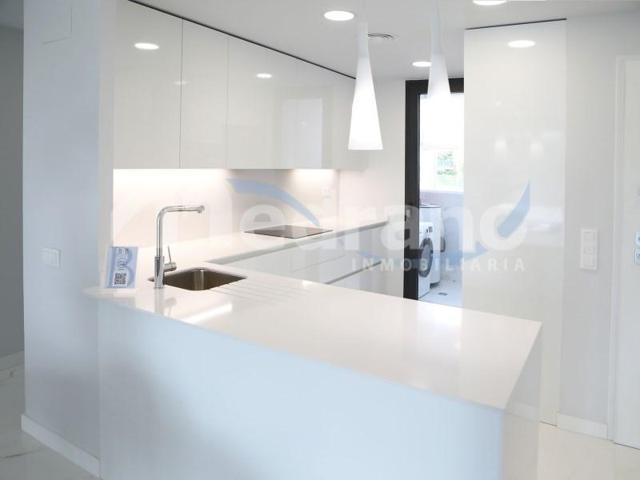 Piso en venta en Benidorm photo 0