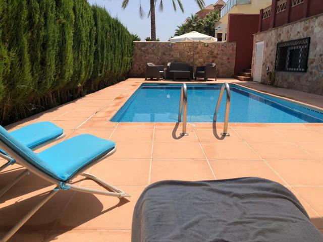 Chalet en venta en Motril, Playas - De Granada photo 0