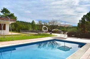 Chalet en venta en Llambilles photo 0