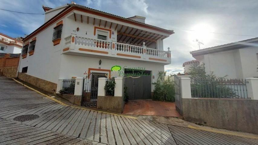 Casas de pueblo en venta en Cómpeta, Competa photo 0