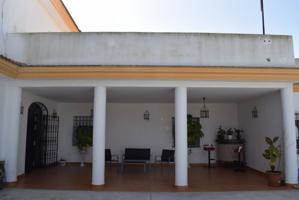 Casa con terreno en venta en Puerto Real, Ctra. Medina photo 0