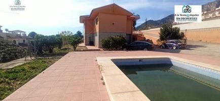 Chalet en venta en Polop, Polop photo 0