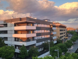 Apartamento en venta en Sant Cugat del Vallès photo 0