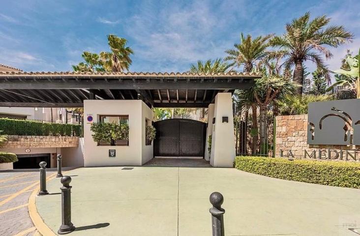 Piso en venta en Marbella, Marbella photo 0