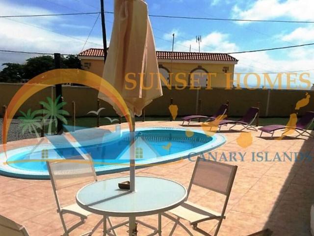 Casa en venta en San Bartolomé de Tirajana photo 0