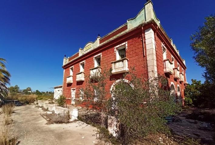 Chalet en venta en Pedreguer photo 0