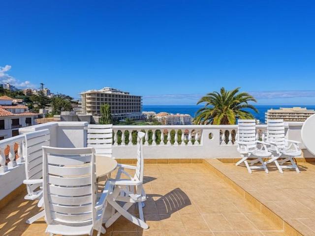 Chalet en venta en Puerto de la Cruz photo 0