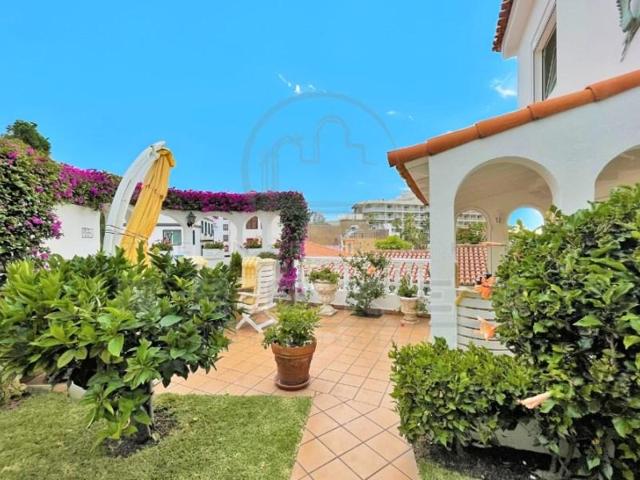 Chalet en venta en Puerto de la Cruz photo 0