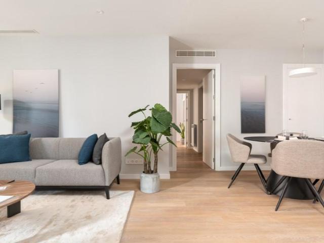 Duplex en venta en Barcelona, El Guinardó photo 0