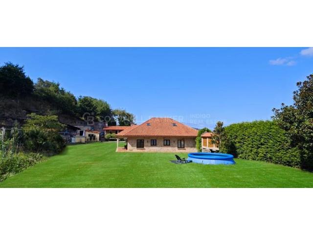 Chalet en venta en Meis photo 0