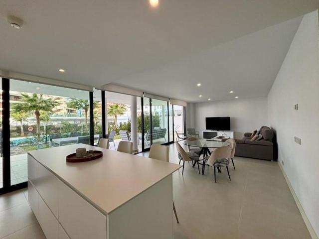 Piso en venta en Fuengirola, Fuengirola photo 0