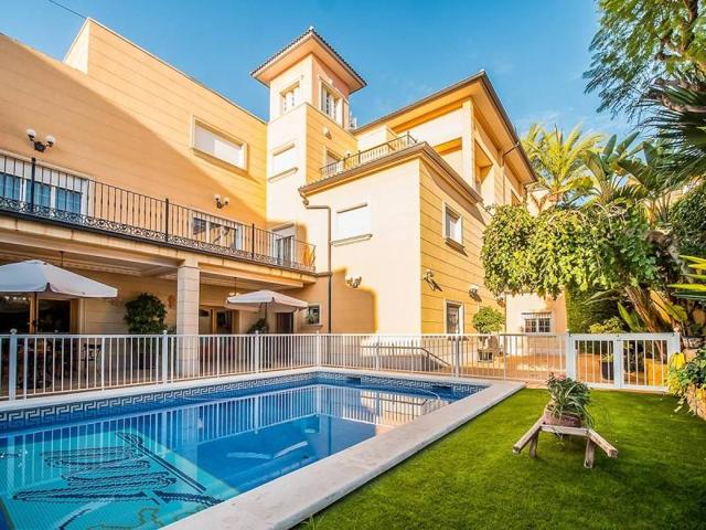 Chalet en venta en Crevillent, Crevillent photo 0