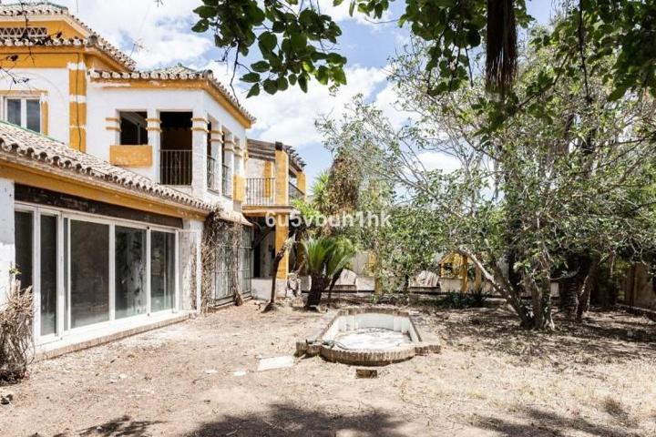 Chalet en venta en Coín, Costa del Sol photo 0