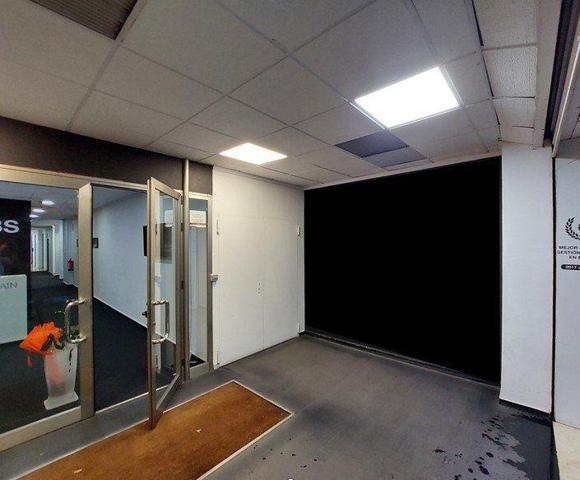 Local comercial en venta en Valencia, Beteró photo 0