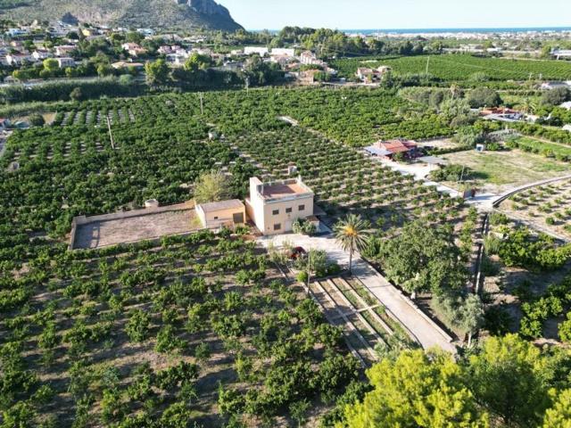 Casa con terreno en venta en Beniarbeig, Marina Alta photo 0