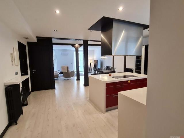Piso en venta en Vitoria-Gasteiz, Vitoria-Gasteiz photo 0