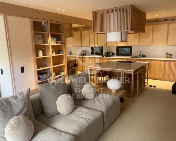 Piso en venta en Barcelona photo 0