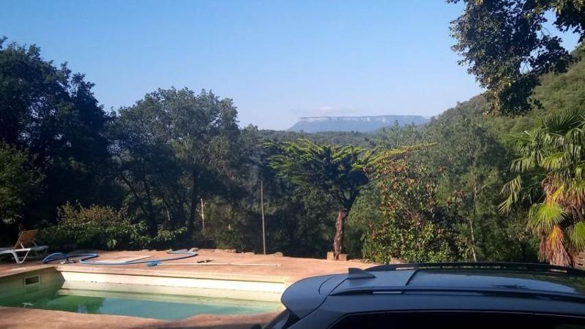 Casa en venta en Sant Aniol de Finestres, Sant Aniol De Finestres photo 0